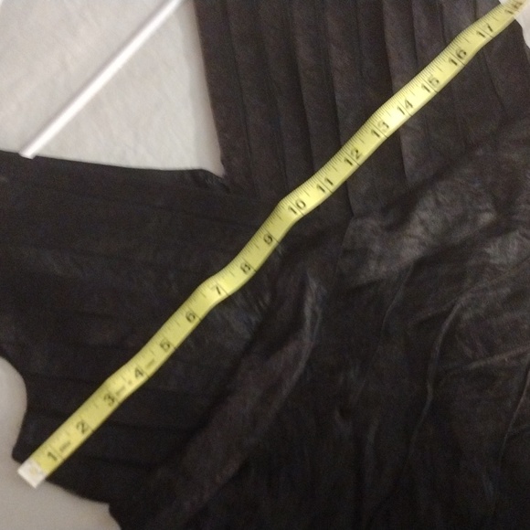 Adrianna Papell shutter ruffle pleated cocktail/prom dress black sz 10 - Picture 13 of 16